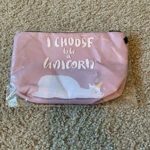 Llama cosmetic bag